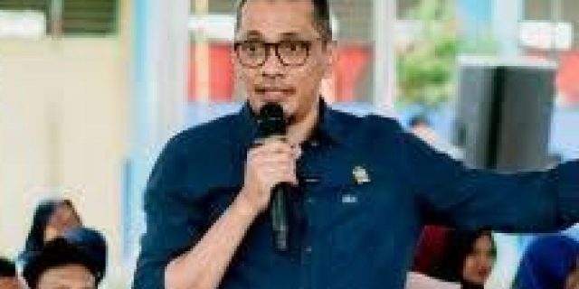 DPRD Medan Minta Pemko Segera Bayar Honor Kepling DPRD Medan Minta Pemko Segera Bayar Honor Kepling