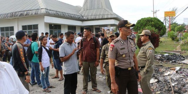 Pemko Gunungsitoli Tertibkan Kantor EKS Disdik Kabupaten Nias