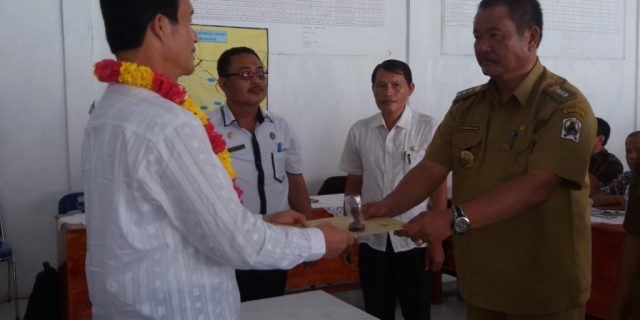 Camat Alasa Diserah Terimakan