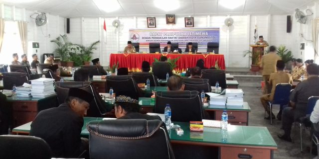 DPRD Minta Walikota Gunungsitoli Evaluasi Kinerja Kasatpol PP