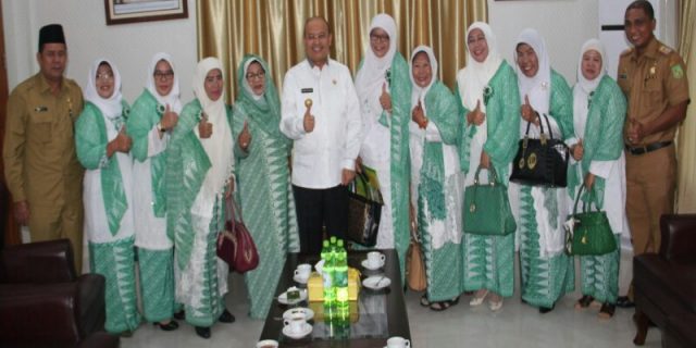 Eldin Terima Audensi Pimpinan Daerah Muslimat Al Washliyah Kota Medan