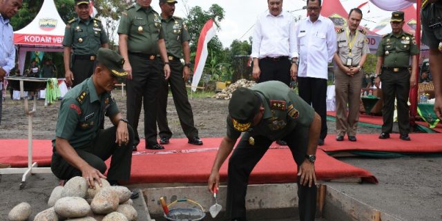 Pangdam l/BB Letakkan Batu Pertama Aula Brayan Yonzipur l/DD
