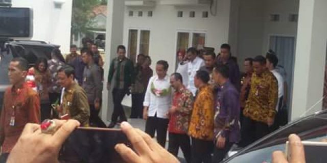 Demi Kepentingan Masyarakat, Presiden Jokowi Datangi Kepulauan Nias