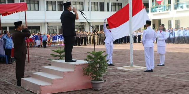 Walikota Gunungsitoli Hadiri Peringatan Hari Pendidikan Nasional