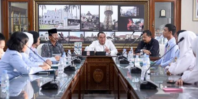 Gubsu Terima Tim IPITEX Thailand SMA Negeri 1 Matauli Pandan