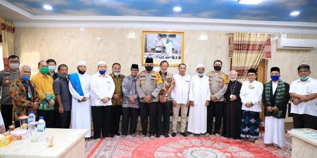 Kapoldasu Sampaikan Ucapan Terimakasih Kepada Masyarakat Pelaksanaan Sholat led Tetap Memperhatikan Protokol Kesehatan