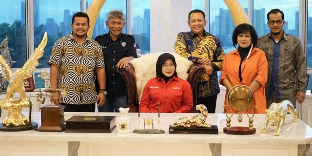 Ketua MPR RI : IMI Siapkan Turing Motor Listrik Gesits Wisata Rally Bali