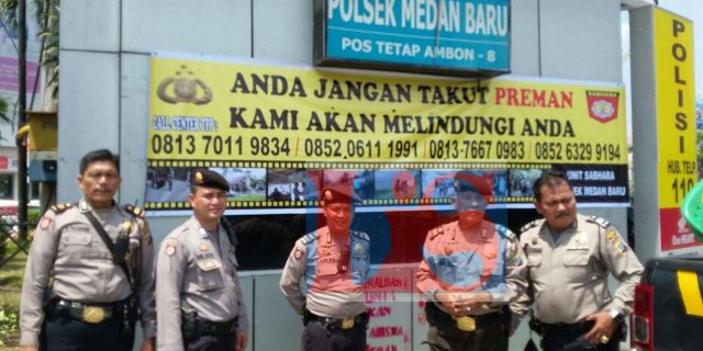 Polsek Medan Baru Pasang Spanduk Anti Premanisme