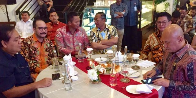 Membangun Dari Pinggiran Realisasi Program Jokowi-JK