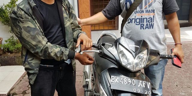 Pencuri Sepeda Motor Nyaris Tewas Dihajar Massa