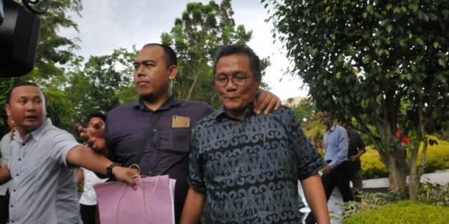 Kadis Pertambangan dan Energi Provsu Tertangkap Tangan 