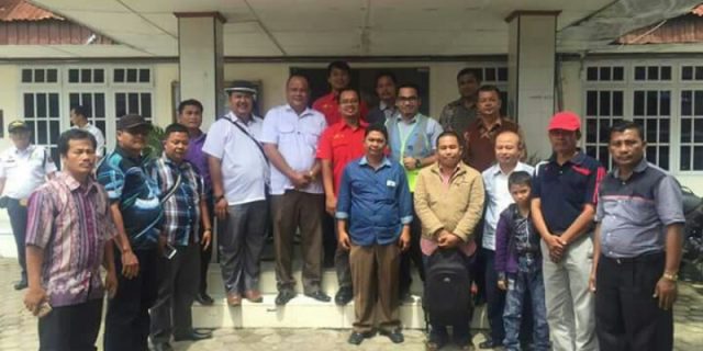 Masyarakat Afulu dan Lahewa Sampaikan Keluhan Kepada Kepala Kantor  PLN Cabang Nias
