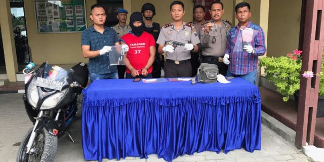 Wartawan Pembawa Senpi di Kantor Polisi Ditangkap