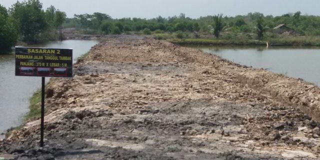 Kodim 0201/BS Bangun Jalan Tanggul Sepanjang 350 Meter di Kampung Sentosa