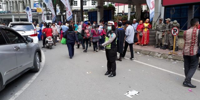 PANIT 2 INTEL POLSEK MEDAN BARU PIMPIN PAM WISUDA MAHASISWA UMSU