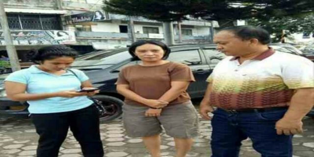 Polsek Medan Baru Sosialisasikan Aplikasi Polisi Kita Kepada Para Pengunjung