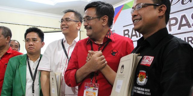 Pasangan Djarot-Sihar Daftar ke KPU Sumut