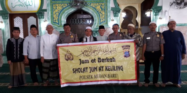 Polsek Medan Baru Kunjungi Mesjid Muslimin Dalam Giat Jumat Barokah