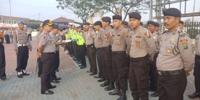 Kapolres Pelabuhan Belawan Pimpin Apel Pagi Pertama