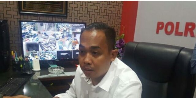 Polresta Barelang Tetapkan Status DPO Terkait Judi Gelper Polresta Barelang Tetapkan Status DPO Terkait Judi Gelper