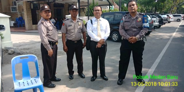 Polsek Medan Baru Rutin Setiap Hari Minggu Melaksanakan Pengamanan di Gereja