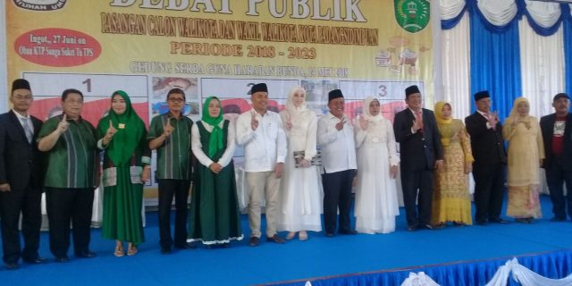 Tiga Paslon Walikota Padangsidimpuan Berdebat Saling Uji Visi Misi