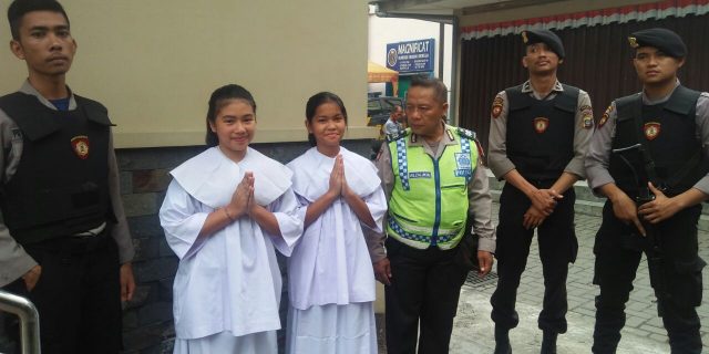 SETIAP MINGGU,POLSEK MEDAN BARU PENGAMANAN GEREJA