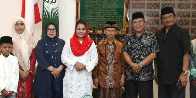 Di Kediri, Puti Mendapat Nasihat Dari Mursyid Wahidiyah