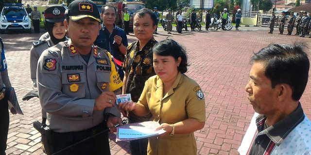 Polres Nias Selatan Upacara Gelar Pasukan Operasi Ketupat Toba 2018