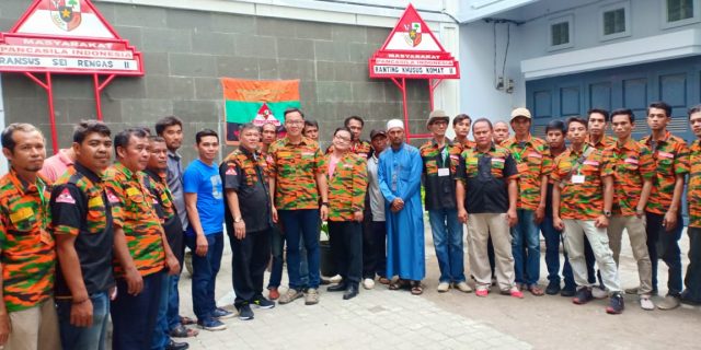 MPI Kecamatan Medan Area Bagikan Sembako Kepada Masyarakat di Acara Syukuran Kemenangan Eramas