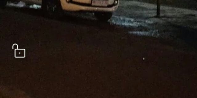 Warga Heran!! Beberapa Mobil Baru Parkir DiWarung Kopi