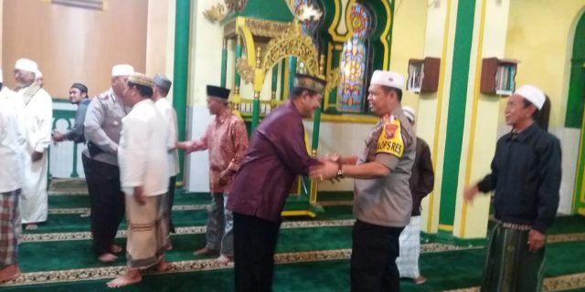 Subuh Berjamah!! Polres pelabuhan Belawan Jauhi Narkoba, Hindari Hoax Dan Pilkada Aman 2019