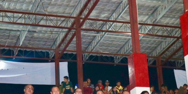 Firman Jaya Daeli Nobar Film Tuo Nifaro dengan Ribuan Masyarakat Nias