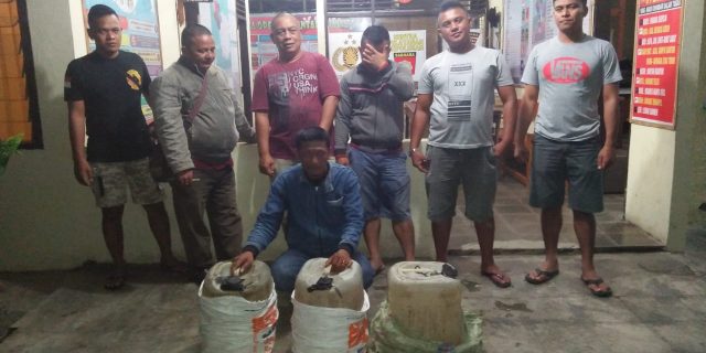 Polsek Lolowau Kembali Gagalkan Peredaran 105 Liter Tuak Suling