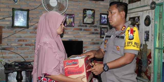 Kapolres Asahan Santuni Warga Penderita Tumor