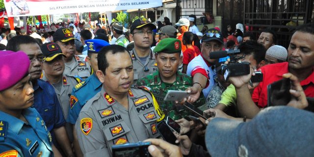 Di Rumah Singgah Polres Belawan Masyarakat Antusias Kedatangan Kapolda Sumut