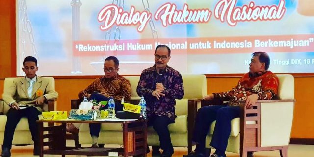 Dialog Hukum Tingkat Nasional : “Rekonstruksi Hukum Nasional Untuk Indonesia Berkemajuan”