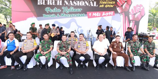 Kapolrestabes Medan Dampingi Kapoldasu dan Pangdam l/BB di Perayaan HBN