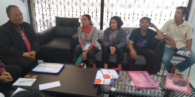 Keluarga Korban Pelecehan Anak Dibawa Umur Dari Taput Minta Keadilan ke Ombudsman