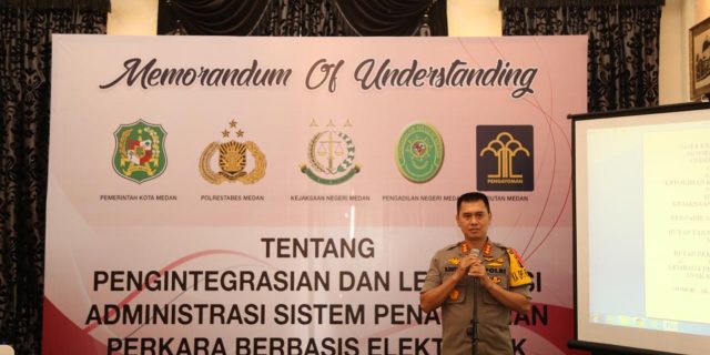 Kapolrestabes Medan Hadiri Acara Penandatanganan MOU
