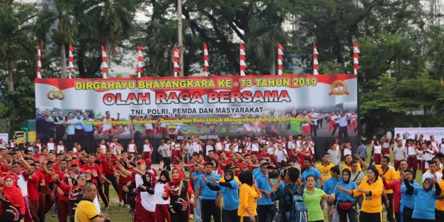 Kapolrestabes Medan Dampingi Kapoldasu dan Pangdam l/BB Olah Raga
