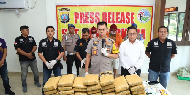 2 Pembawa Puluhan Kg Ganja “Digulung” Satnarkoba Polrestabes Medan