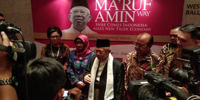 Penulis Buku Ini Mencuri Perhatian Komunitas Ekonomi di Tanah Air