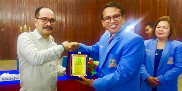 Stabilitas Politik Dan Keamanan Membangun Indonesia Maju