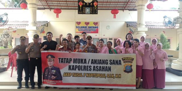 Kapolres Asahan Bakti Sosial ke Sejumlah Panti Jompo dan Panti Asuhan