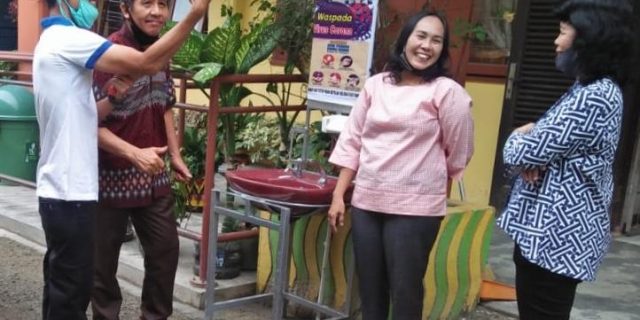 Gedung SD, Pembangunan Sarana Kebersihan & Kesehatan, Dan Komitmen Alumni
