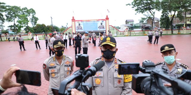Terluka Saat Pengamanan Unras, 28 Personil Ini Terima Penghargaan dari Kapoldasu