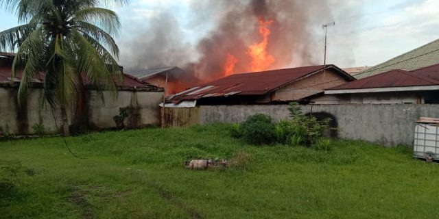 2 Unit Rumah Tempat Gas LPG Hangus Terbakar di Medan