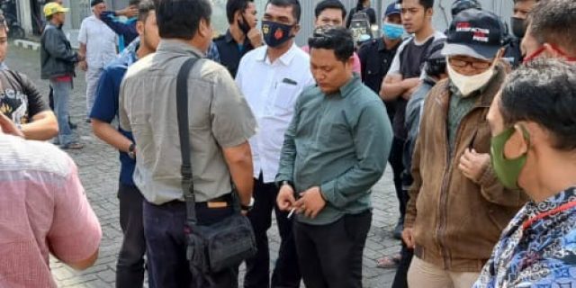 Warga Komplek Metrolink Park Protes Penerapan Biaya Maintenance dan Parkir Sepihak