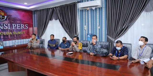 Kapoldasu Pererat Tali Silaturahim dengan Wartawan